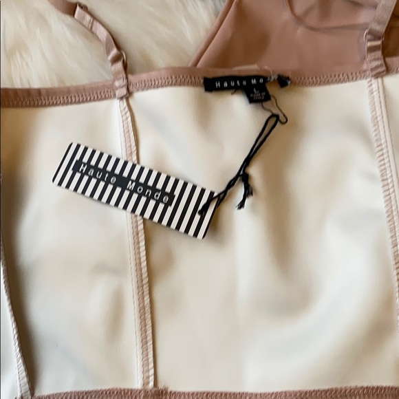 blush pink leather bra top and pencil skirt set - Picture 7 of 12